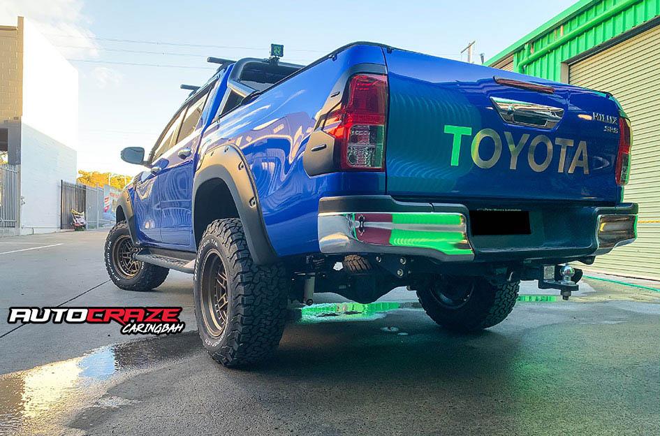 TOYOTA HILUX N80 4WD NITRO BRONZE